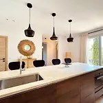 Providence - Piscine - Jardin - 6 - 12 Personnes Дом отдыха Ле-Канне