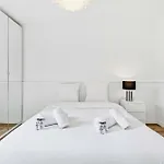 Providence - Piscine - Jardin - 6 - 12 Personnes Дом отдыха Ле-Канне