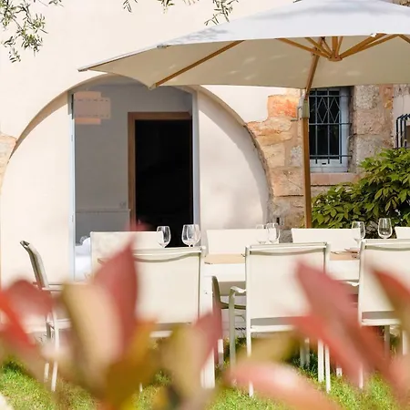 Providence - Piscine - Jardin - 6 - 12 Personnes 度假居