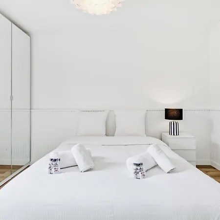 Providence - Piscine - Jardin - 6 - 12 Personnes 度假居 勒卡内