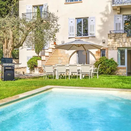 Providence - Piscine - Jardin - 6 - 12 Personnes